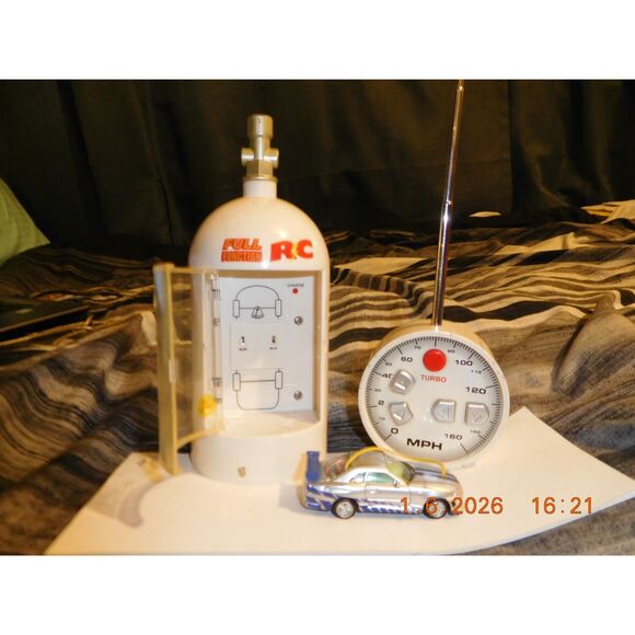 Full Function RC Nitro Can Mini Car Set – Remote + Charging Canister - Picture 5 of 9